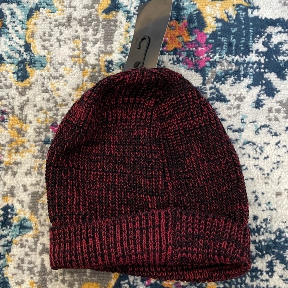 New Hurley Max Cuff Beanie in Black / Mystic Dates - Picture 5 of 5